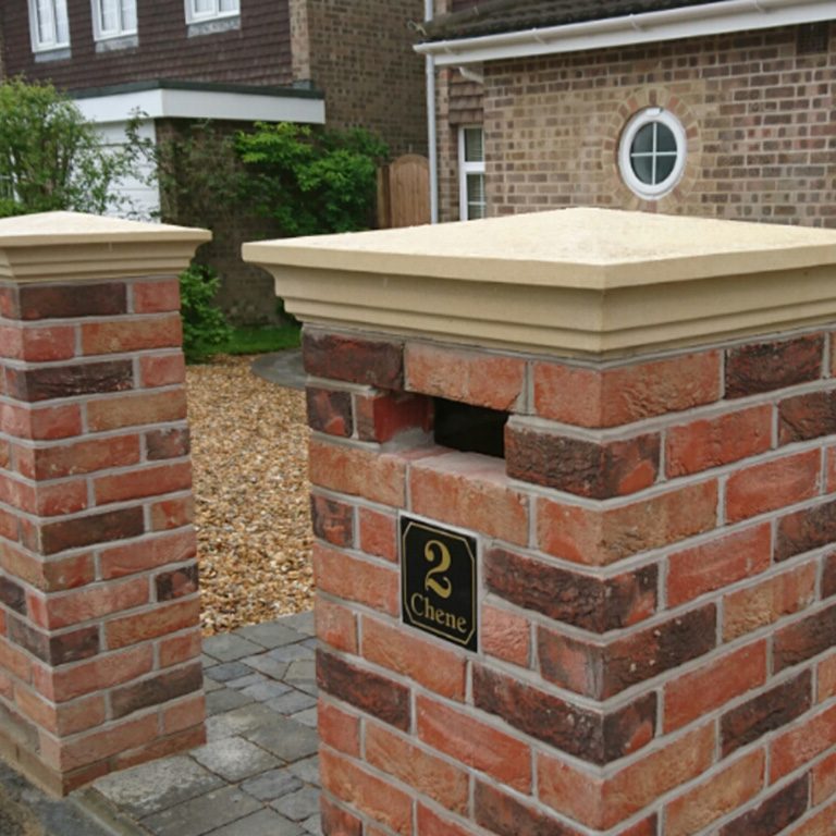 Double Decorative Piercap with Apex Double Decorative Piercap with Apex